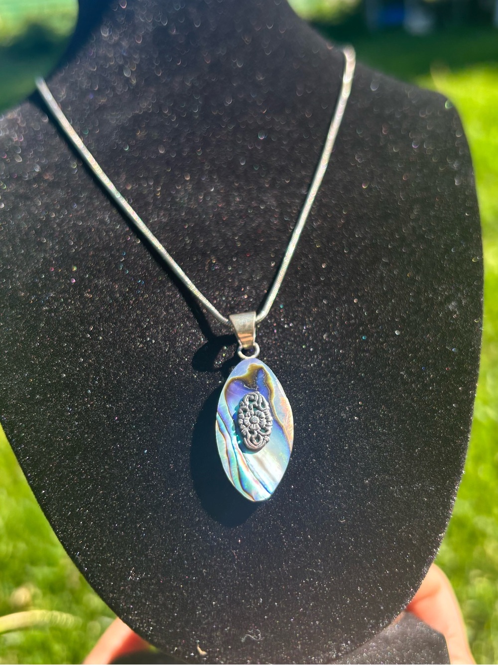 Abalone Shell Pendant. - Picture 2 of 10